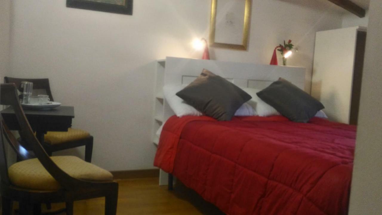 Baduerughe Guest House Poggio Mirteto Bagian luar foto