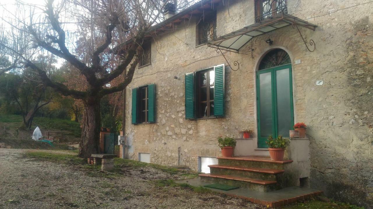Baduerughe Guest House Poggio Mirteto Bagian luar foto