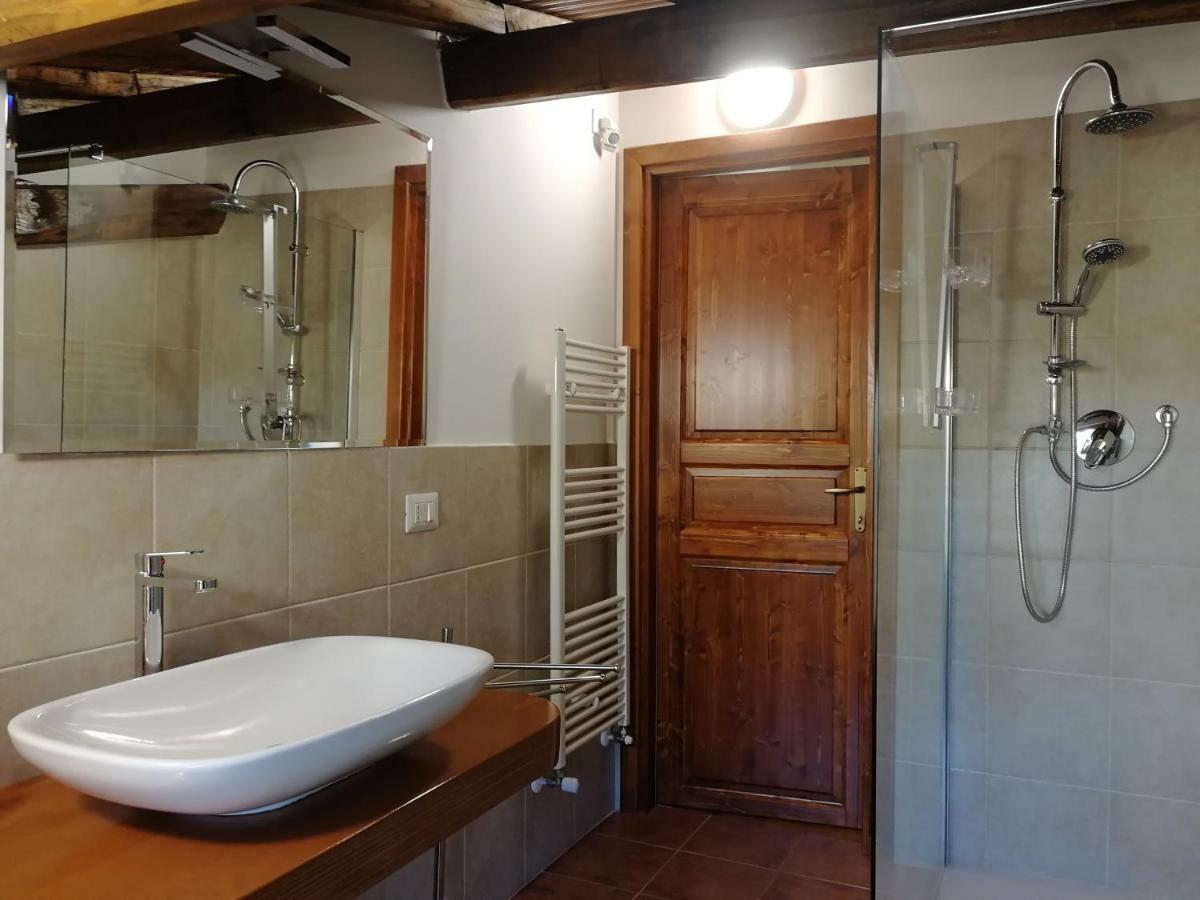 Baduerughe Guest House Poggio Mirteto Bagian luar foto
