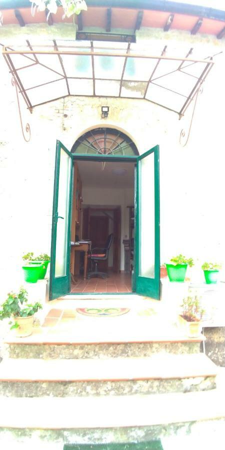 Baduerughe Guest House Poggio Mirteto Bagian luar foto