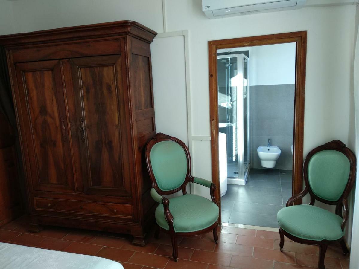 Baduerughe Guest House Poggio Mirteto Bagian luar foto